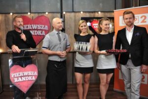 Co pytać na pierwszej randce, aby dowiedzieć się jak najwięcej? Sprawdź nasze wskazówki!