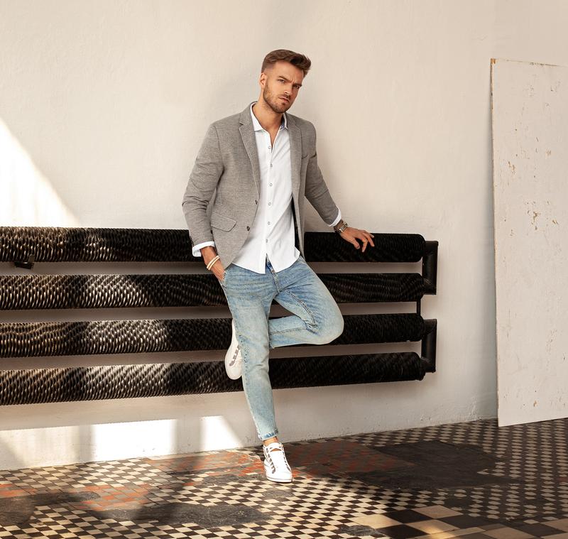 Elegancka moda męska na sezon jesienno-zimowy – odkryj najnowsze trendy!