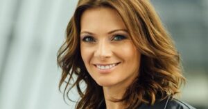 Kim jest Agata Konarska? Odkrywamy jej wiek, karierę i życiorys