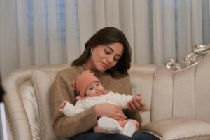 Kim jest partner znanej aktorki Sila Turkoglu? Wiek, wzrost i tajemnice rodziny