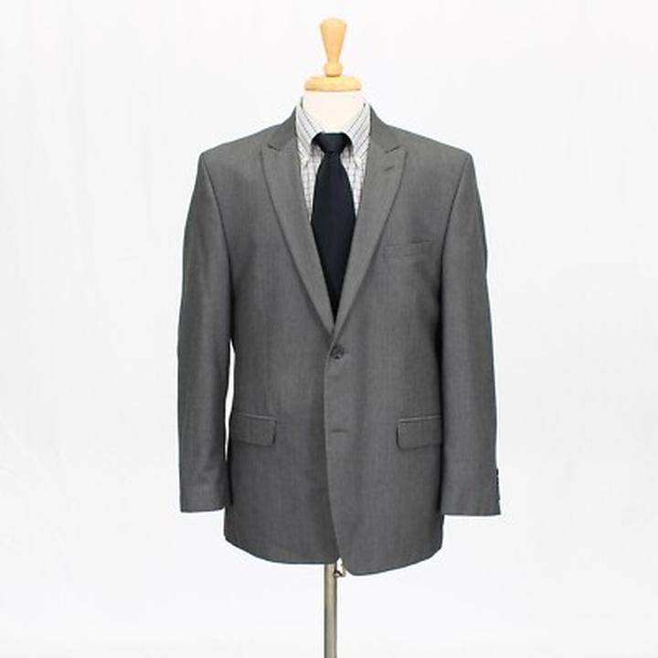 Płaszcz z poliestru zalety i wady