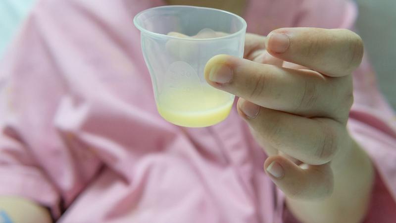 Mleko i produkty mleczne w ciąży – jakie są zasady ich spożywania?