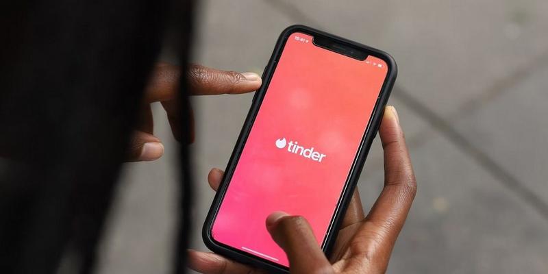 Strategia rozmów na aplikacjach randkowych