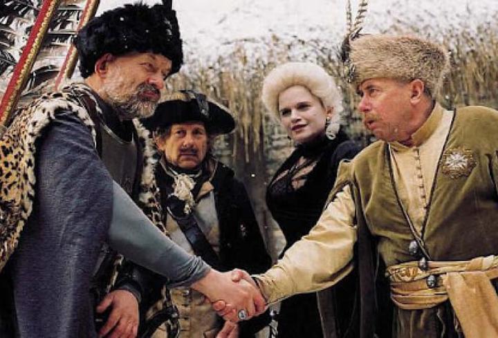 Sposoby na zemstę: jak skompromitować kochankę męża w kilka kroków