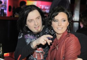 Eliza Tokarczyk: Fascynująca historia życia, kariery i wieku pisarki